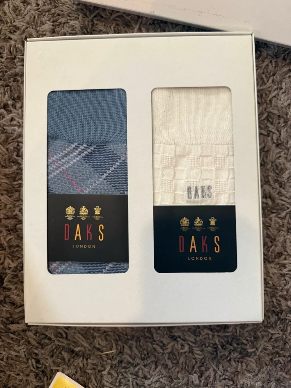 DAKS London Men’s Blue Plaid & White Sock Gift Set - Picture 2 of 12